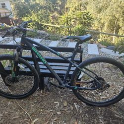 Haro Double Peak Mountain Bike