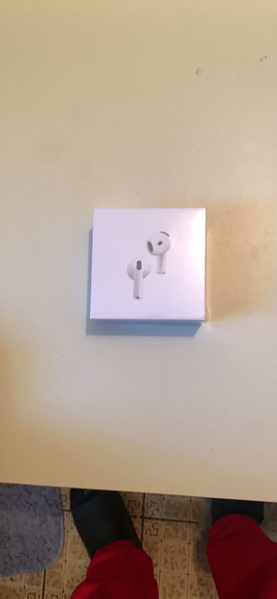 AirPods Pro’s 4 (ANC)