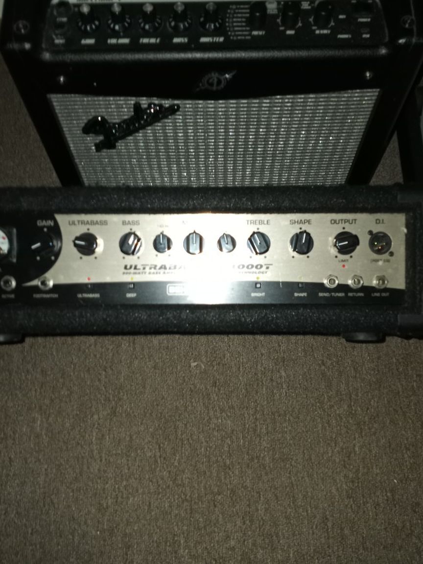 Bass Amp Head 350 Watts Ultra Bass Biehringer 250