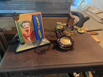 Vintage Betty Boop Collectible Phones – 2 Decorative Landline Phones