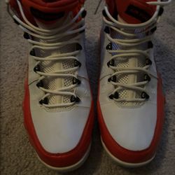 Jordan Retro 9 