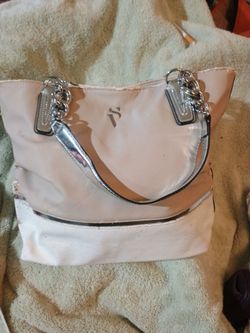 Vera Wang Simply Vera, Light Pink Leather Tote Bag