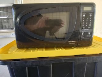 Sharp Carousel Microwave