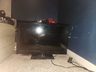 Emerson 26 Flat Screen TV Monitor