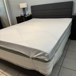 Queen size bedframe and mattress