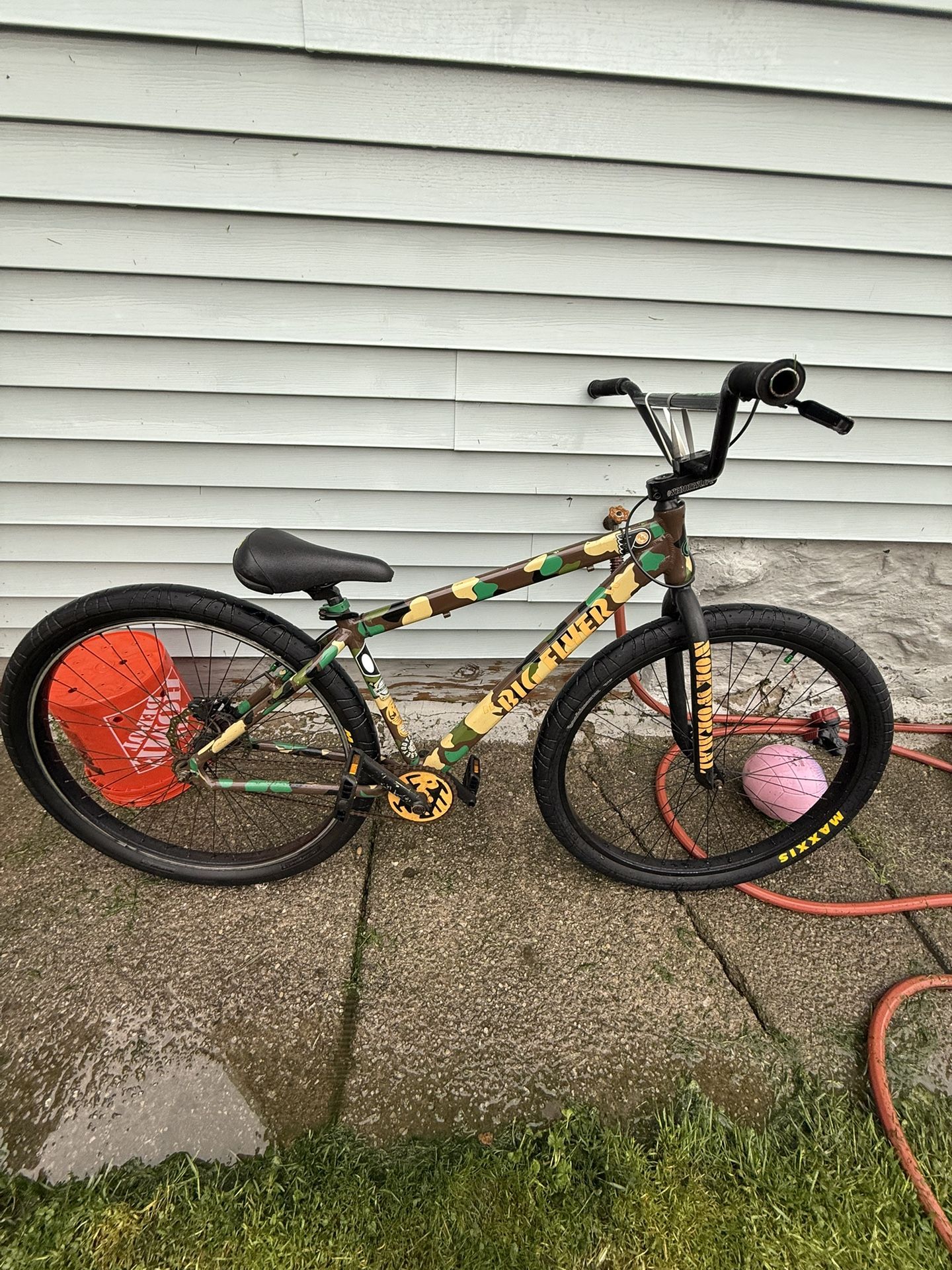 SE Big Flyer Army Camo 29in Big BMX Wheelie Bike $650 OBO