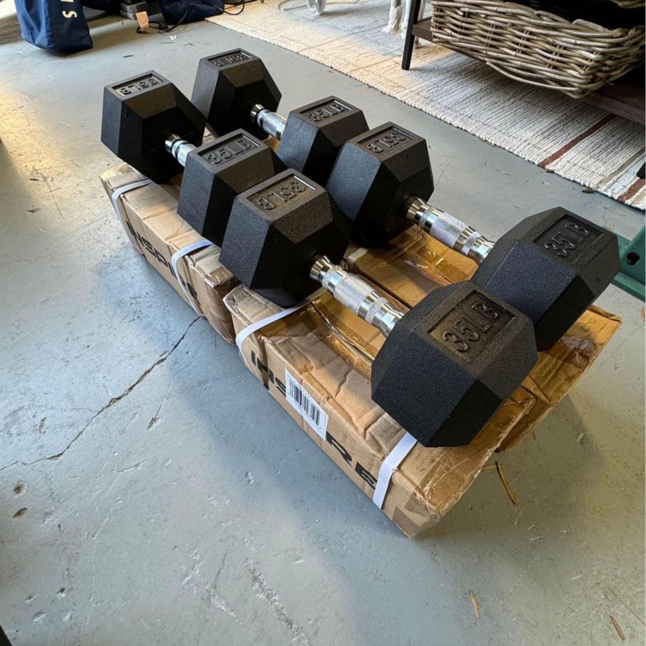 Set of (4) 35 LB Rubber dumbbells - New In Box 