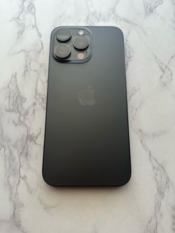 iPhone 15 Pro Max 256GB Unlocked Black Titanium