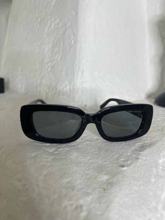 LV S LOCK CAT EYE WOMENS SUNGLASSES