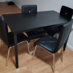 5pc Dining Set Four Chairs one Table