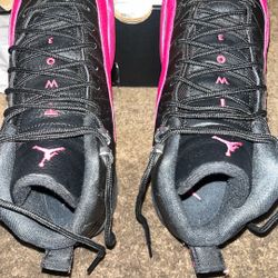 New And used Nike air Jordan 12 Retro Size 8y 