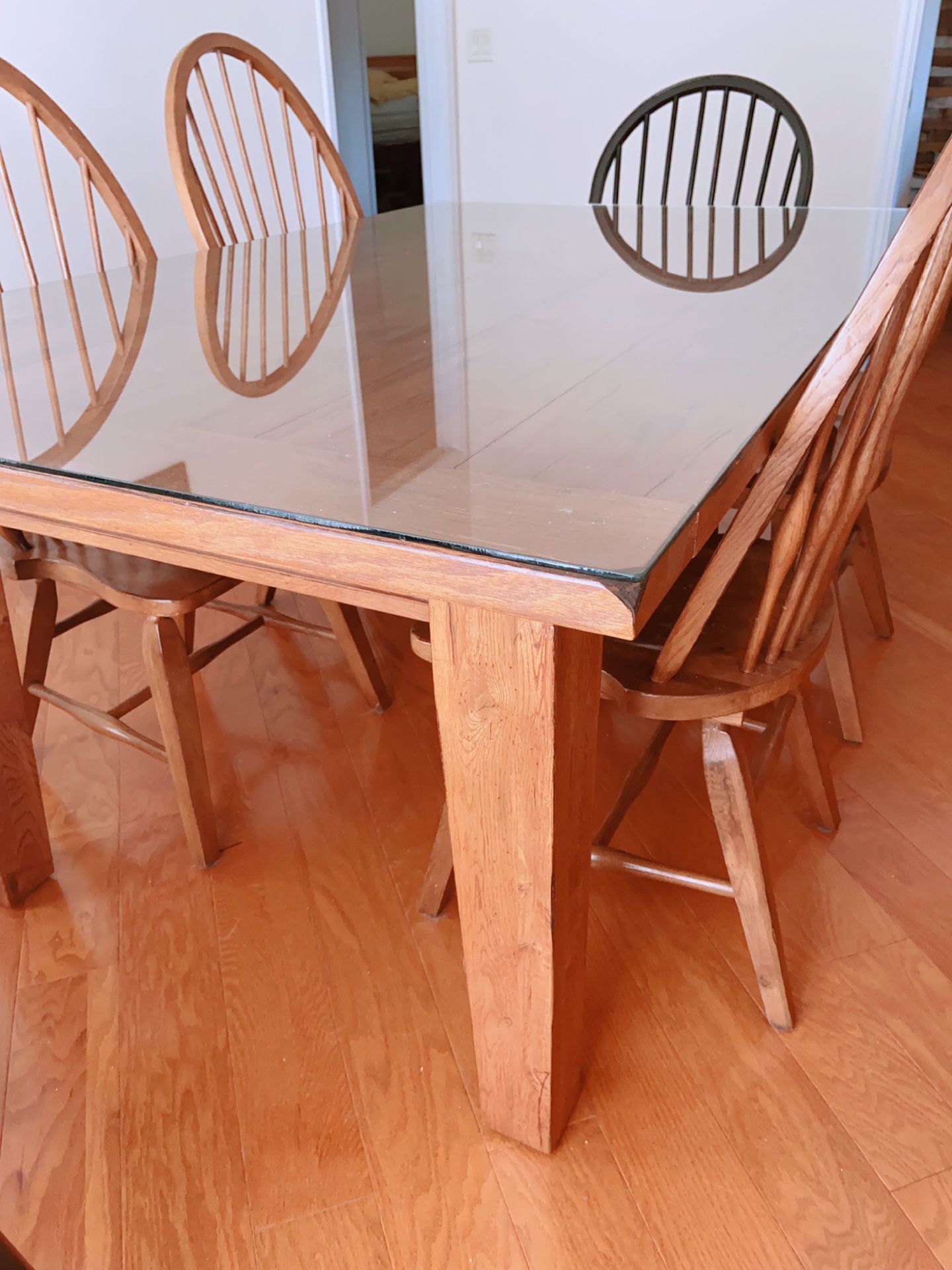 Solid Oak Dining Table and Chairs