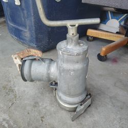 Steel Irrigation Pipe Fitting  4”x3” Latch  Lock Or Ring Lock Riser Valve Opener