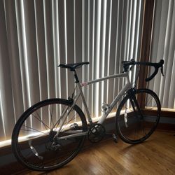  Road bike (58cm)