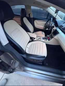 2010 Volkswagen CC 2.0 T Luxury Car