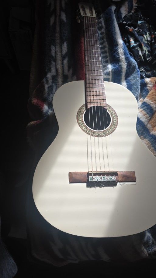 Sunlite Classic Guitar