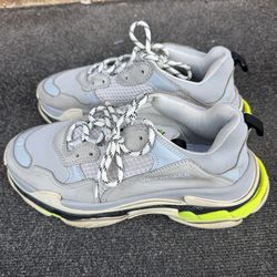 Balenciaga Triple S Sneaker