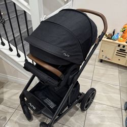 Nuna MIXX™ Next  Used A Handfull Of Times  $600 OBO 