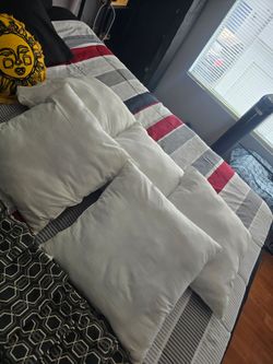 5 ikea pillows and covers 20x20