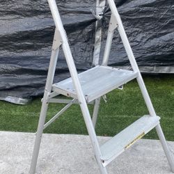 Aluminum Stepping Stool 