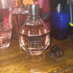 Brand New Flowerbomb 3.4oz