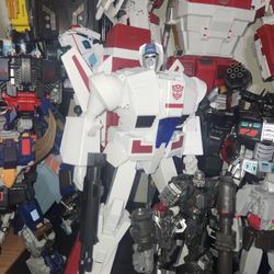 MP-57 JETFIRE Masterpiece (Brand NEW)