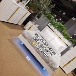 ✨️ Queen Led Light Bedroom ✨️ Furniture Sectionals Dining Avail 