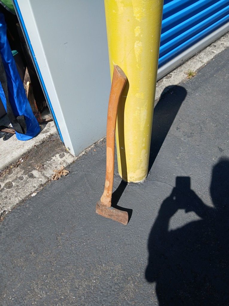 Vintage Axe