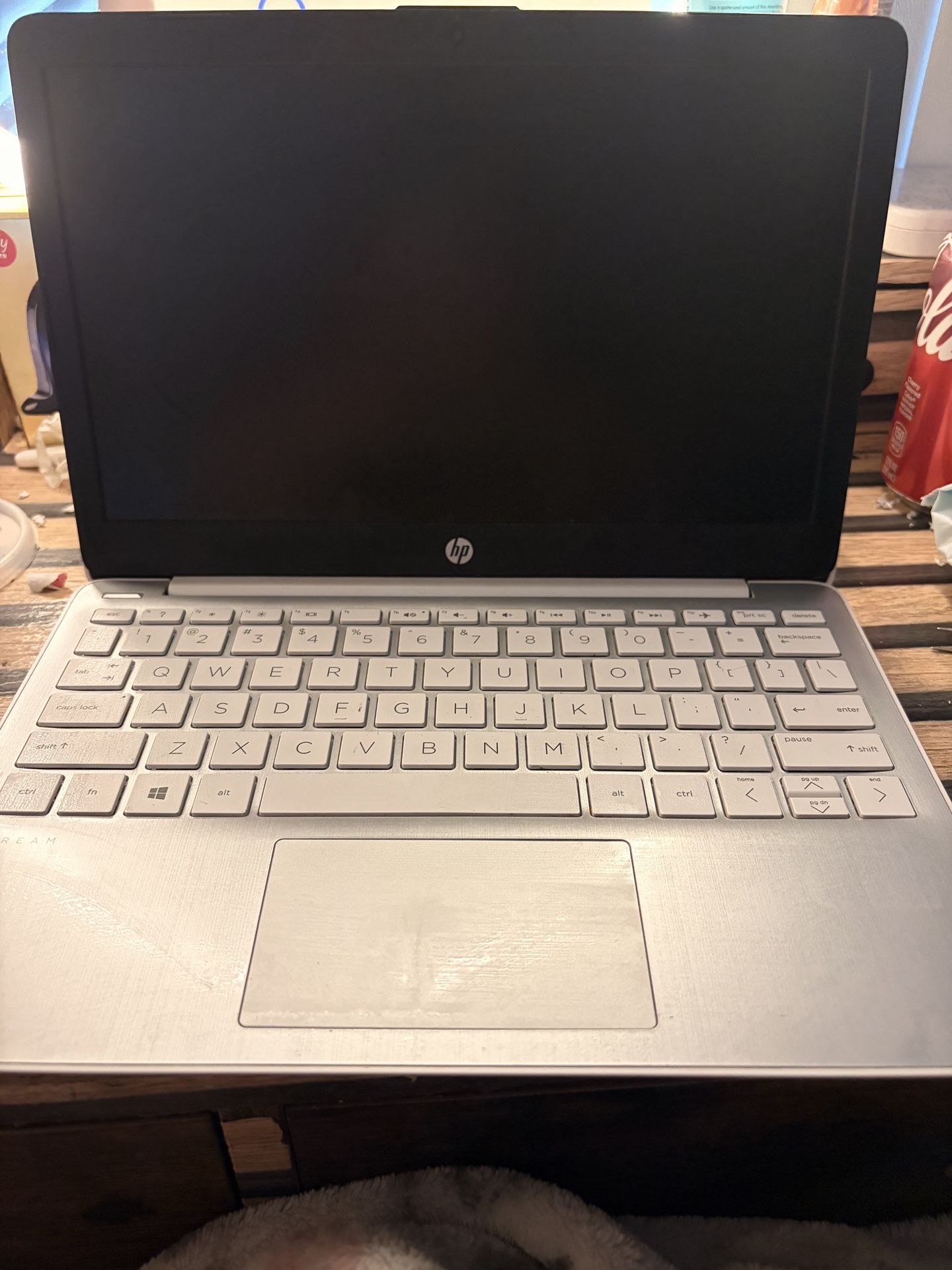 hp laptop 11.6-inch screen white