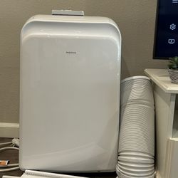 White Insignia Portable Air Conditioner 