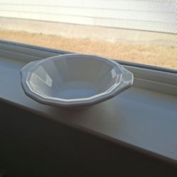 Homer Laughlin Colonial White Bowl