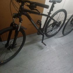 29" Cannondale Trail Bike