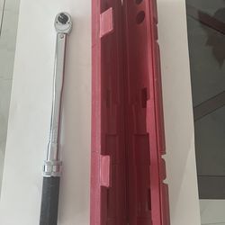 Mac Tools 3/8" Drive Micrometer Adjustable Torque Wrench 20-100 ft-lbs. Model: TWX100