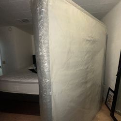 Queen Box Spring 