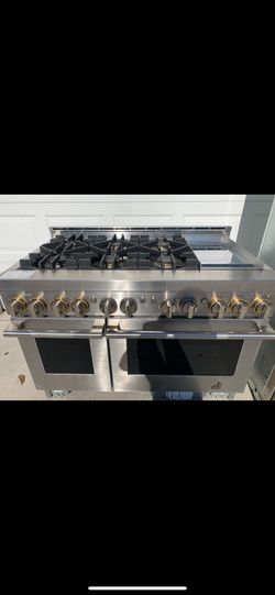 48” JennAir 6 Burner Range with Griddle 