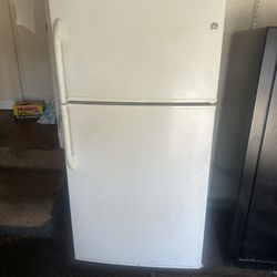 GE Refrigerator- free