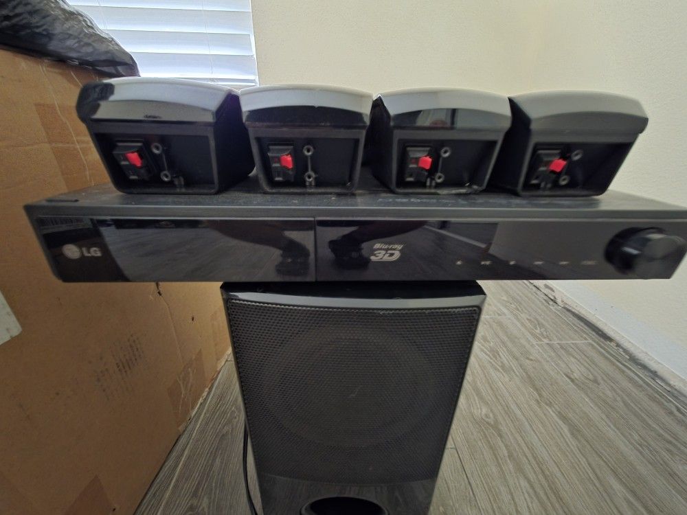 LG LHB336 Surround Sound Speaker System