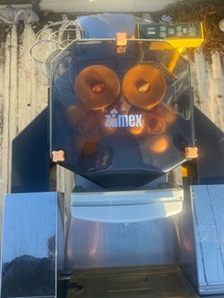 Zumex automatic Juicer orange etc
