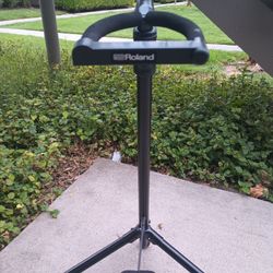 Roland Guitar Stand