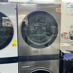 LG Washer 4.5 Cu Ft And Dryer 7 Cu Ft 