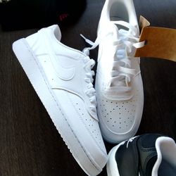 Nikes Air Force