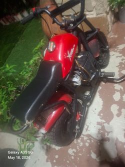 https://offerup.com/redirect/?o=TWluaS5raWRzLmJpa2UuNDAuY2M=