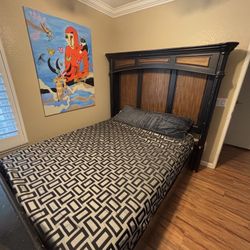 Wood Bed Set