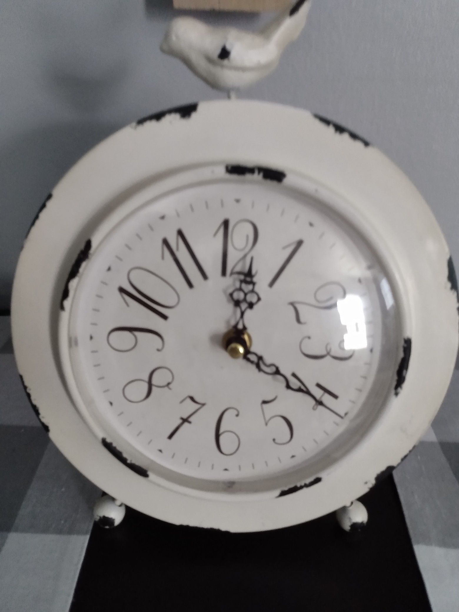 Beautiful New Farmhouse Table Clock