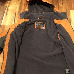 Winter Jacket Zero Exposure Size S Youths  Will Fit 14-15 Years Old Boy 