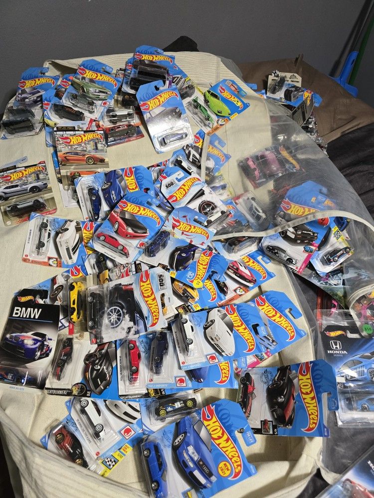 Hotwheels Lot