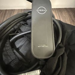 Nissan OEM charging cable ariya Leaf 