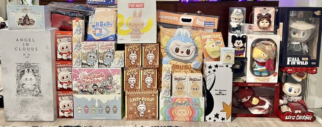 POP Mart - Labubus 