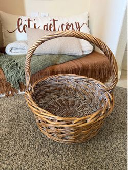 Wicker basket