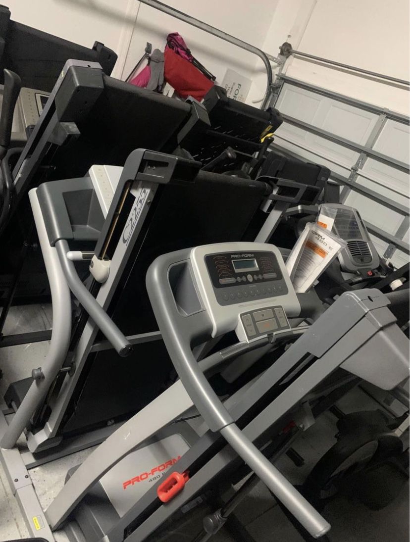 Treadmill 🏃‍♀️ Elliptical 🏃🏻‍♂️ Stationary Bike 🚴 Weights 🏋️‍♀️ Barbell Gym Stuff New And used
